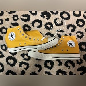Converse Chuck 70s Yellow Sunflower Size 9.5M 11.5w All Stars Sneakers